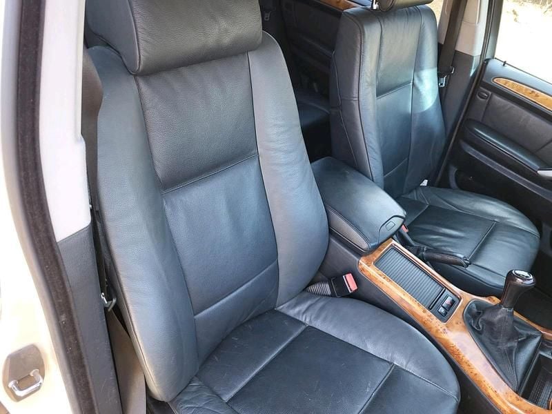 Second-hand BMW X5 231 CP (169 kW) 2002 Argintiu SUV