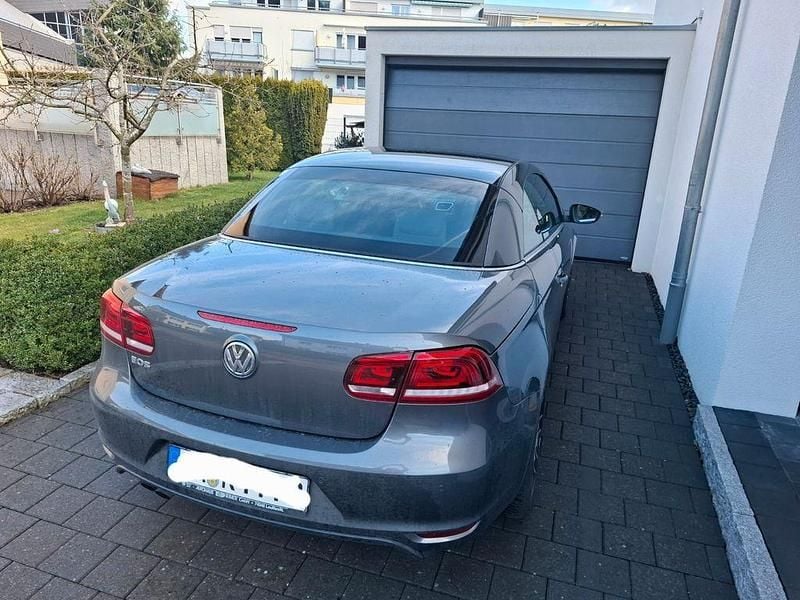 Gebraucht VW Eos Sportline 160 PS (117 kW) 2012 Grau Cabrio