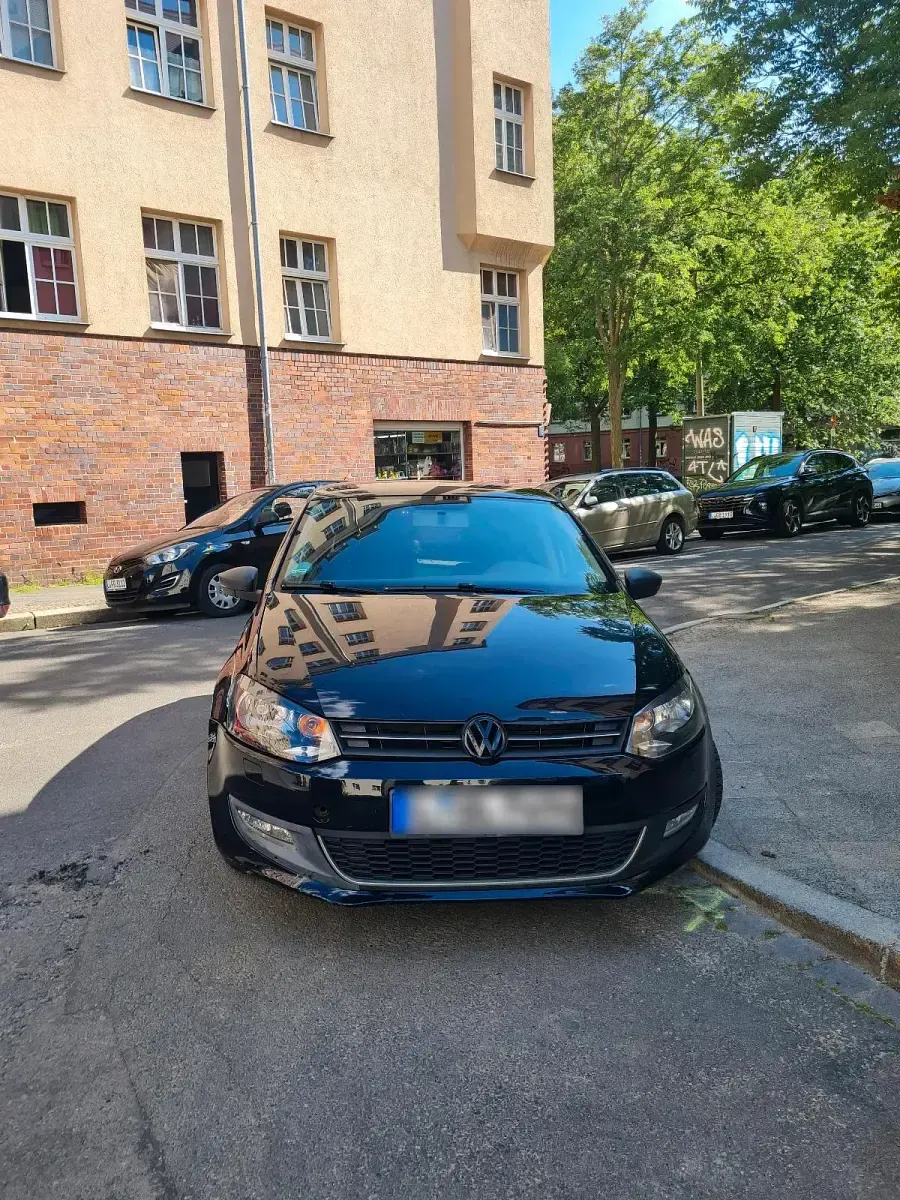 Gebraucht VW Polo 60 PS (44 kW) 2009 Schwarz Kleinwagen