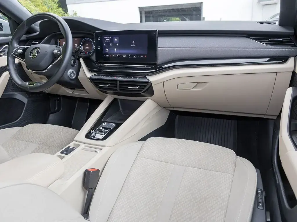 Usata Skoda Octavia Style 204 CV (150 kW) 2021 Argento Station wagon