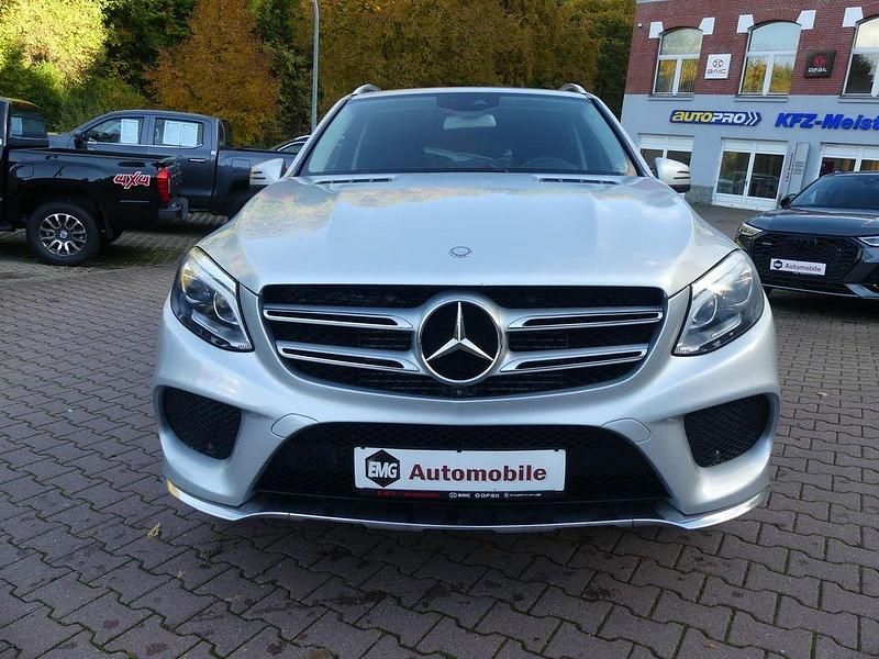 Gebraucht Mercedes GLE250 AMG 204 PS (150 kW) 2015 Silber SUV