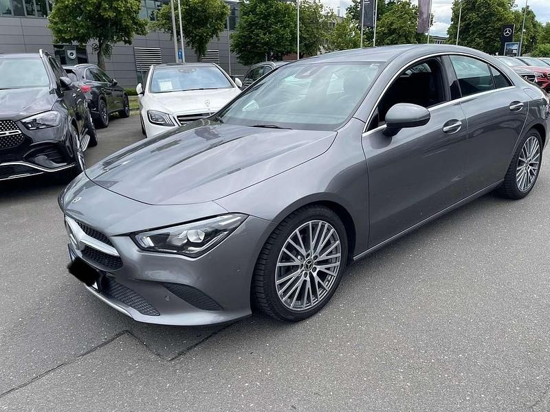 Gebraucht Mercedes CLA200 163 PS (119 kW) 2020 Coupé