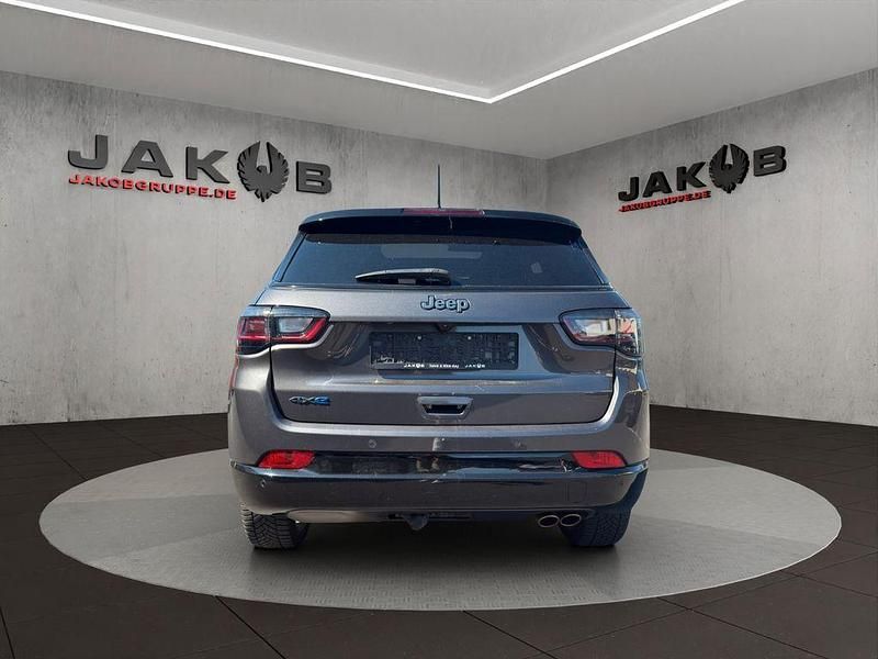 Gebraucht Jeep Compass 80th Anniversary 179 PS (131 kW) 2021 Schwarz SUV