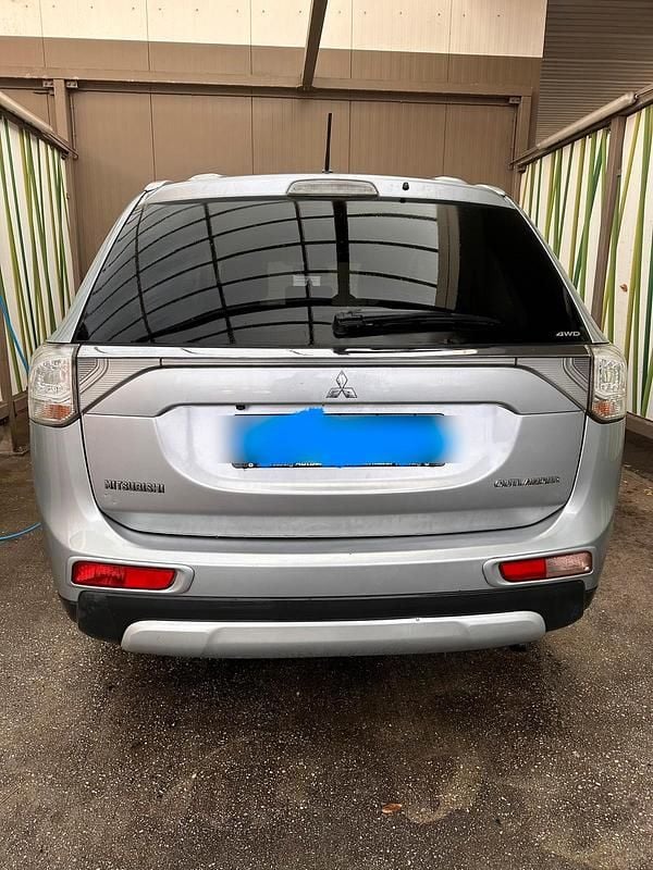 Gebraucht Mitsubishi Outlander 2015 Andere farben SUV