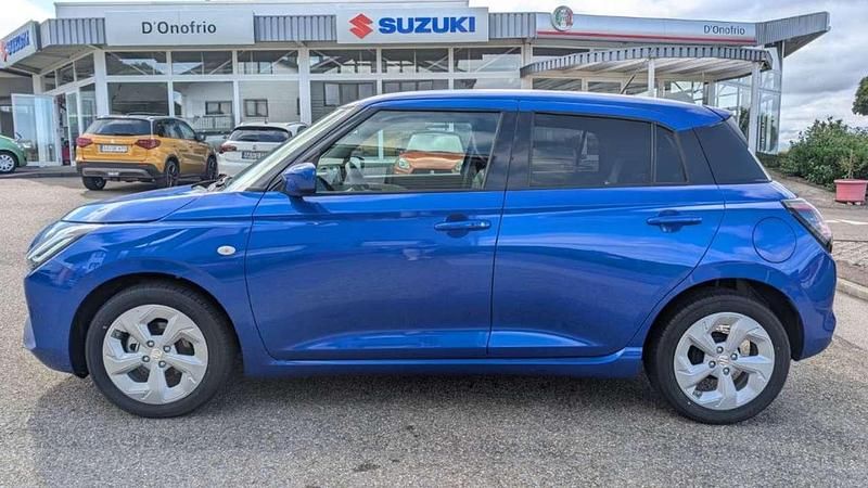 Neu Suzuki Swift Comfort 83 PS (61 kW) 2025 Frontier blue pearl metallic Kleinwagen