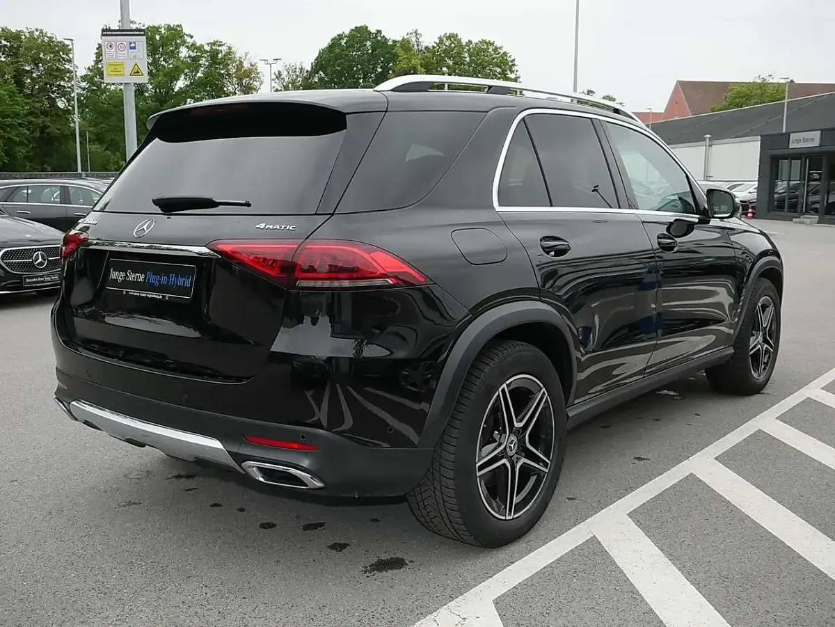 Gebraucht Mercedes GLE350 AMG 194 PS (142 kW) 2023 Schwarz SUV