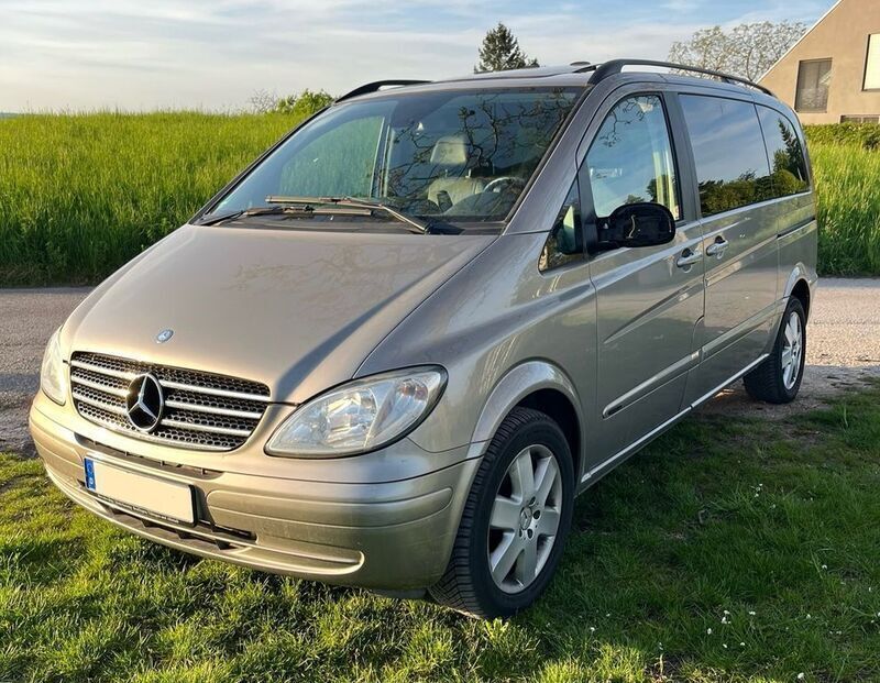 Beige Gebraucht 2008 Mercedes Viano Van / Kleinbus | 13.999 € (Guter Preis) - Bild 1/4