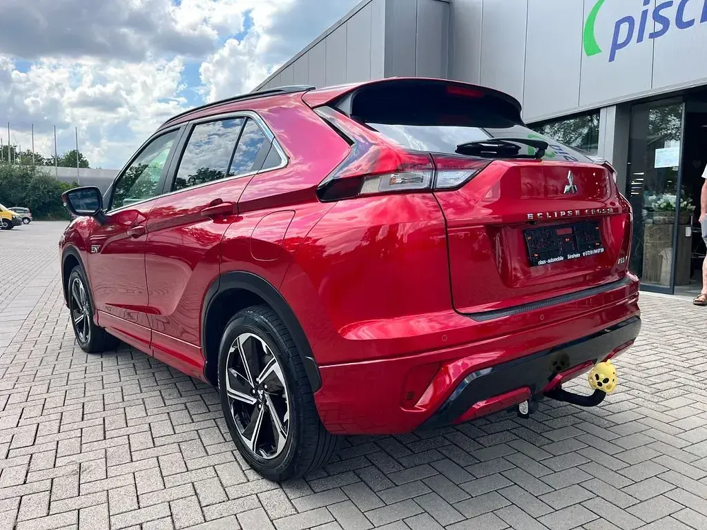 Gebraucht Mitsubishi Eclipse Cross Plus 98 PS (72 kW) 2022 Rot SUV