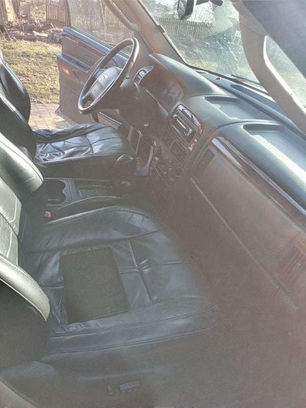 Gebraucht Jeep Grand Cherokee 163 PS (119 kW) 2006 Grau SUV