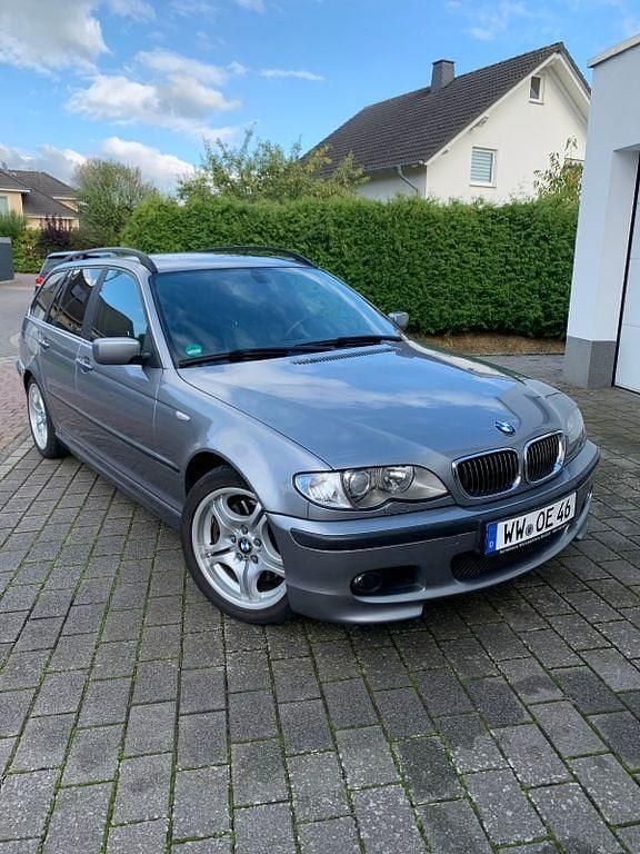 Silber Gebraucht 2003 BMW 330 M Sport Kombi | 4.250 € (Superpreis) - Bild 1/4
