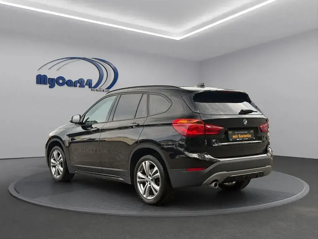 Gebraucht BMW X1 Sport Line 140 PS (102 kW) 2019 Schwarz SUV