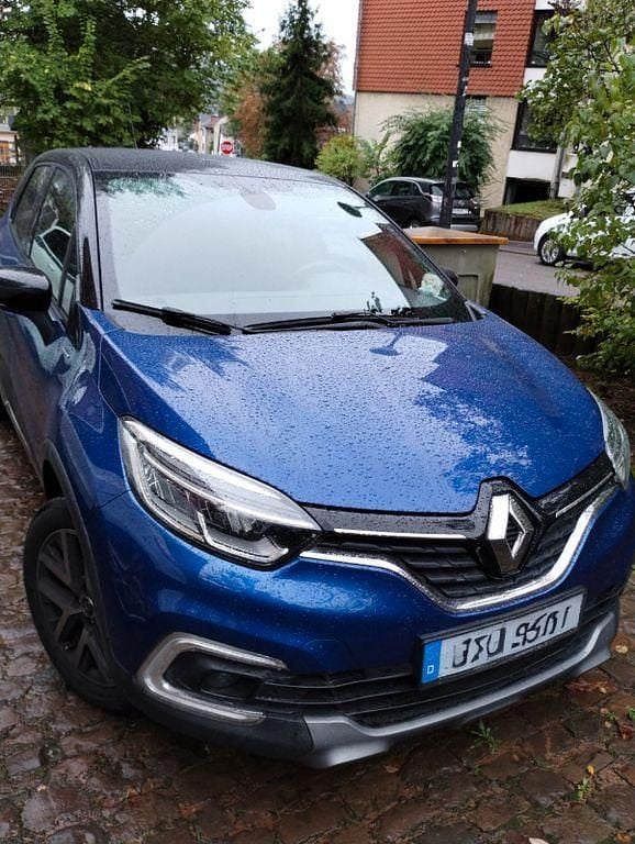Blau Gebraucht 2018 Renault Captur Version S SUV | 13.150 € (Fairer Preis) - Bild 1/4