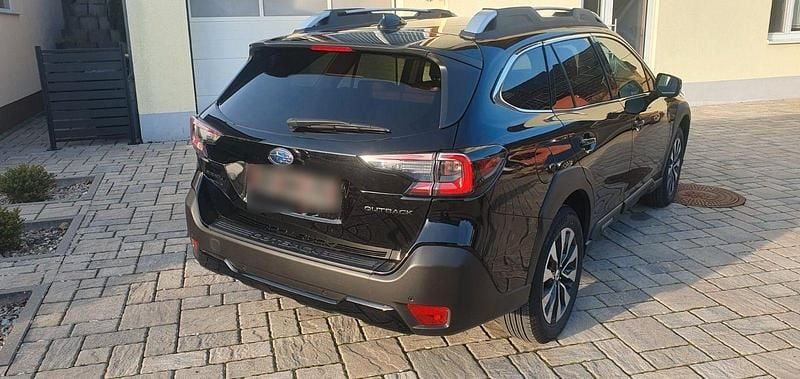 Gebraucht Subaru Outback Platinum 169 PS (124 kW) 2025 Schwarz Kombi