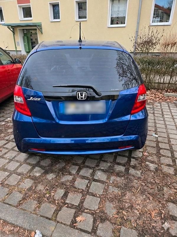 Gebraucht Honda Jazz 90 PS (66 kW) 2012 Blau Kleinwagen