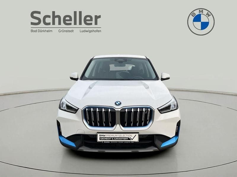 Second-hand BMW iX1 Performance 230 kW (313 CP) 2023 Alb SUV