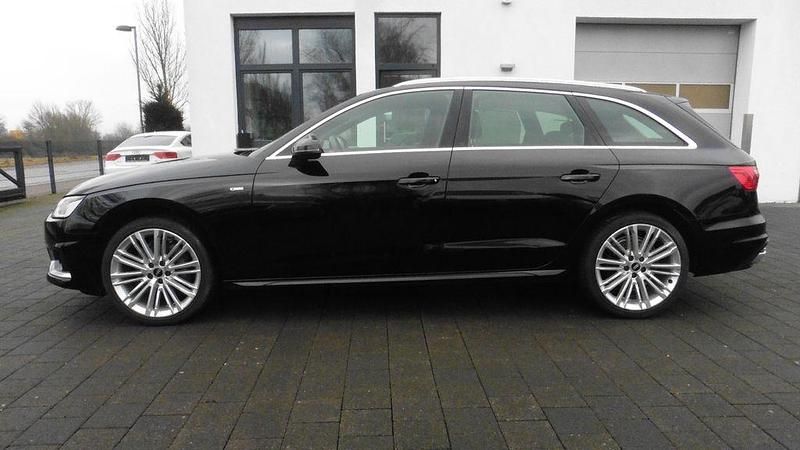 Gebraucht Audi A4 S-Line 204 PS (150 kW) 2021 Schwarz Kombi