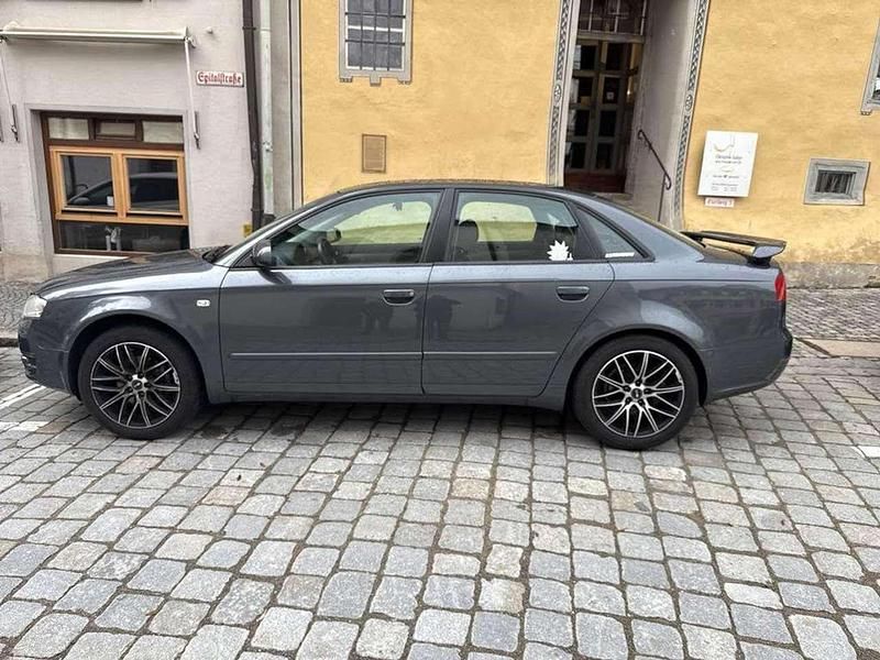 Gebraucht Audi A4 131 PS (96 kW) 2005 Limousine