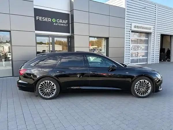 Gebraucht Audi A6 Ambiente 299 PS (219 kW) 2022 Brillantschwarz Kombi