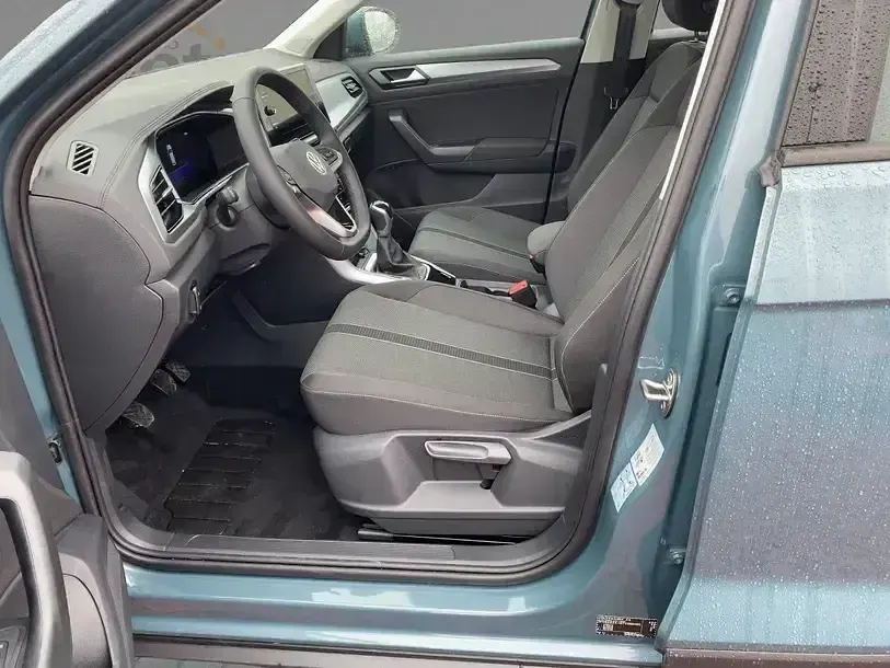 Neu VW T-Roc Life 116 PS (85 kW) 2026 Blau SUV