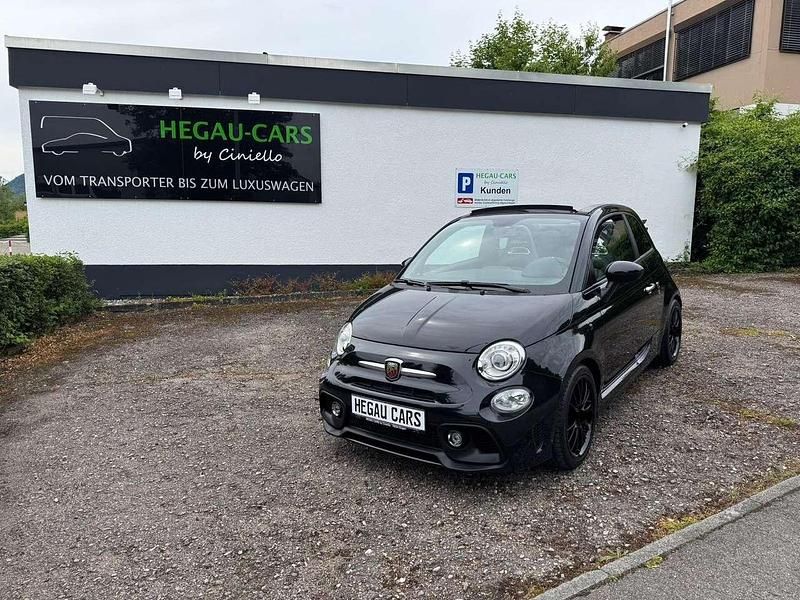 Carbon schwarz metallic Gebraucht 2018 Abarth 595C Pista Cabrio | 20.490 € (Etwas zu teuer) - Bild 1/4