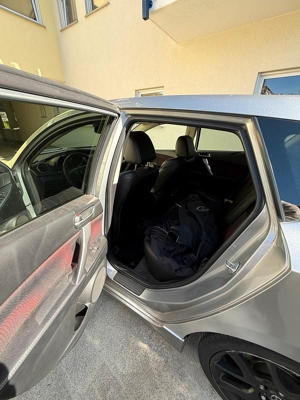 Second-hand Mazda 3 260 CP (191 kW) 2012 Gri Berlinǎ