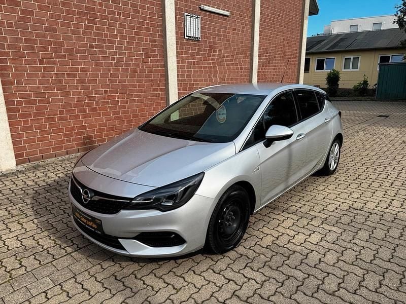 Gebraucht Opel Astra Elegance 131 PS (96 kW) 2020 Silber Limousine