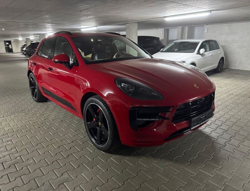 Rot Gebraucht 2020 Porsche Macan GTS SUV | 54.900 € - Bild 1/4