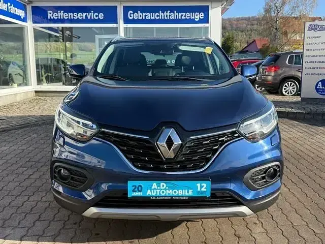 Gebraucht Renault Kadjar LIMITED 159 PS (116 kW) 2019 Blau SUV