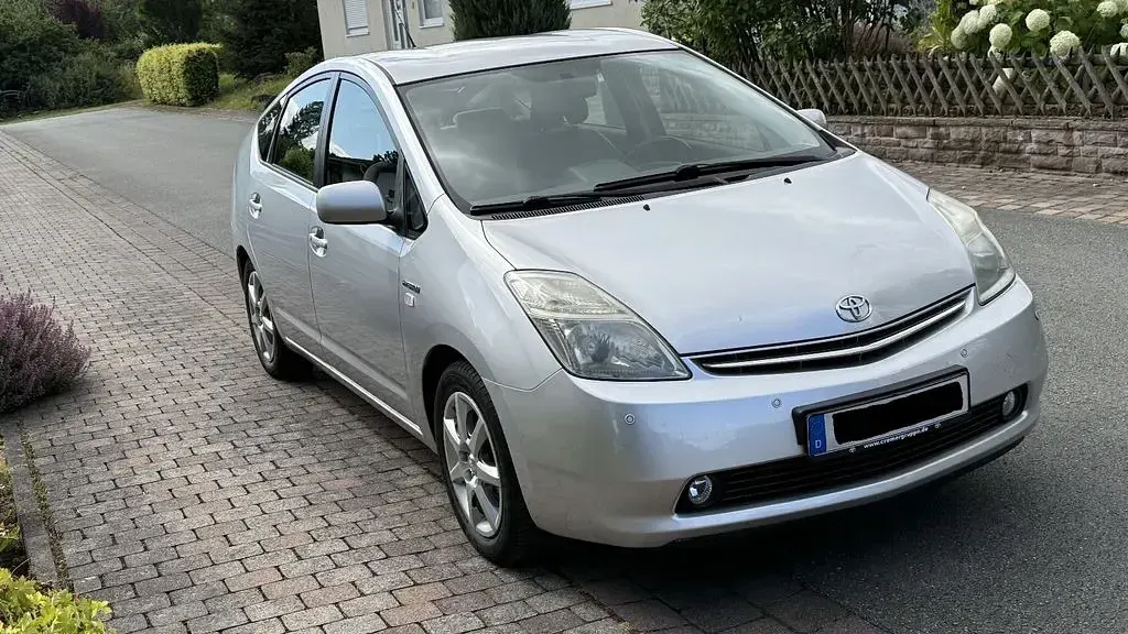 Gebraucht Toyota Prius Sol 111 PS (81 kW) 2008 Silber Kleinwagen