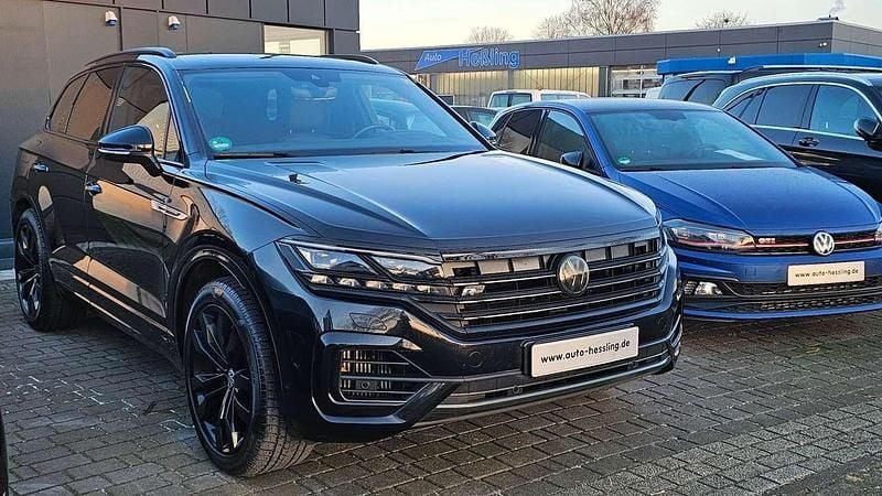 Deep black perleffekt Gebraucht 2019 VW Touareg Style SUV | 51.900 € (Fairer Preis) - Bild 1/4