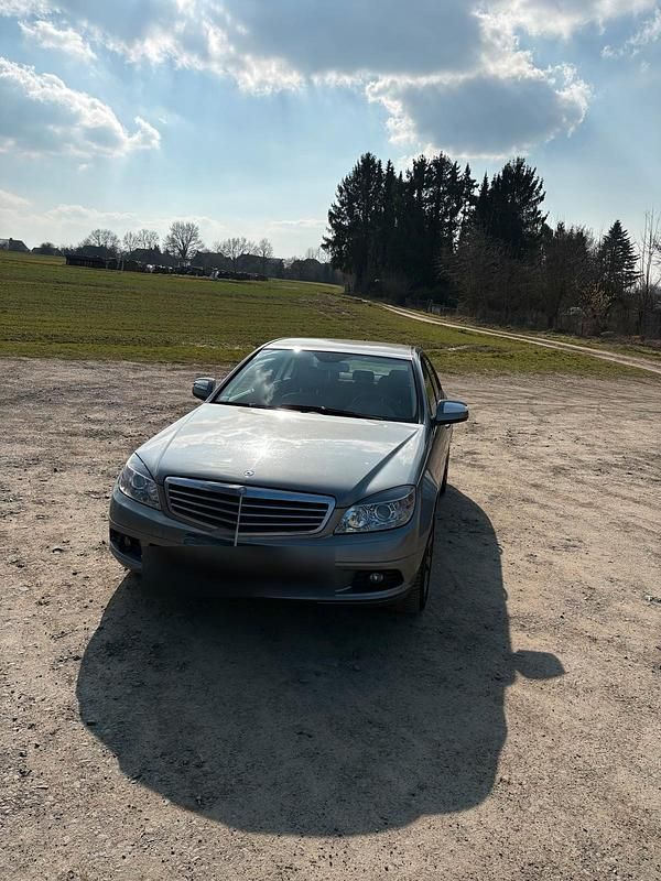 Gebraucht Mercedes C200 185 PS (136 kW) 2007 Grau Limousine
