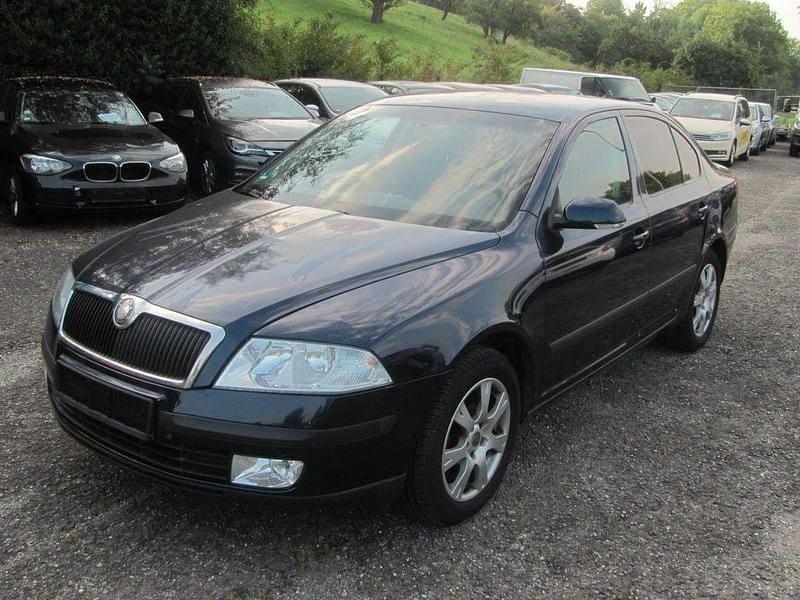Blau Gebraucht 2005 Skoda Octavia Limousine | 1.690 € (Superpreis) - Bild 1/3
