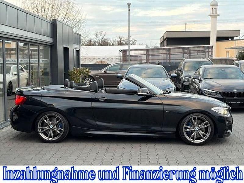 Gebraucht BMW M235 Basis 326 PS (239 kW) 2015 Schwarz Cabrio
