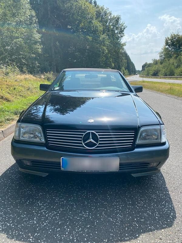Schwarz Gebraucht 1991 Mercedes SL300 Cabrio | 18.500 € - Bild 1/4