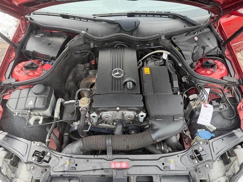 Gebraucht Mercedes CL200 163 PS (119 kW) 2006 Rot Coupé