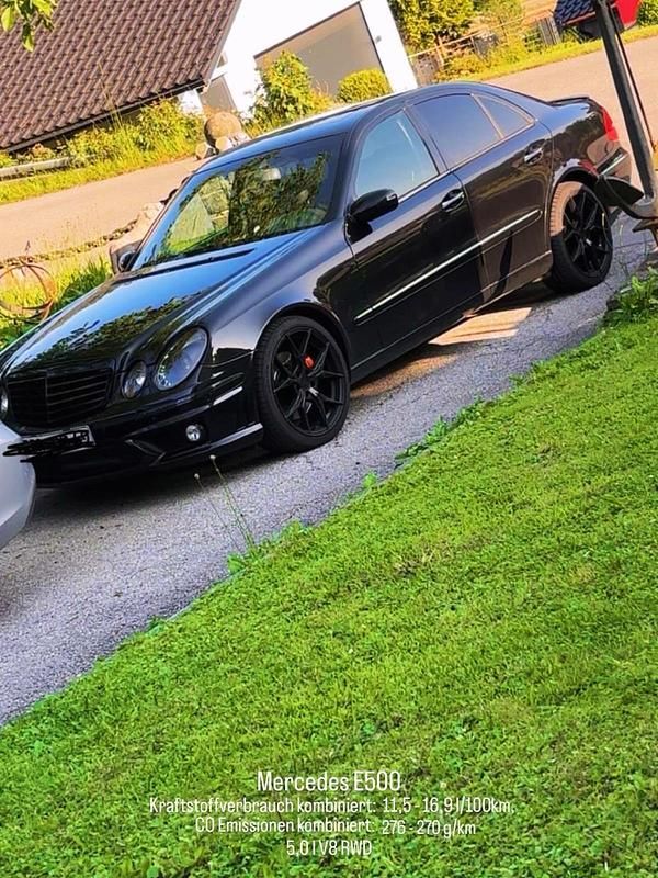 Gebraucht Mercedes E500 306 PS (225 kW) 2002 Schwarz Limousine