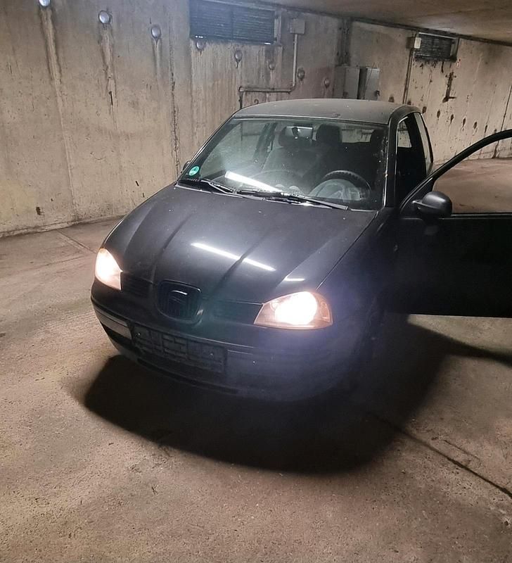Schwarz Gebraucht 2003 Seat Arosa Kleinwagen | 450 € (Superpreis) - Bild 1/4