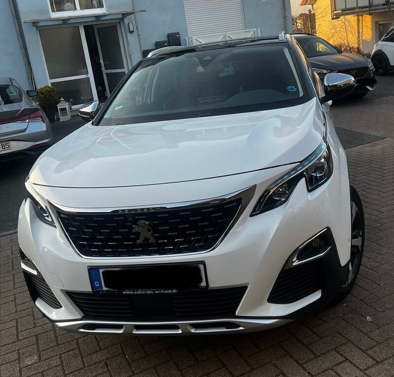 Weiß Gebraucht 2019 Peugeot 3008 Crossway SUV | 22.000 € (Fairer Preis) - Bild 1/4