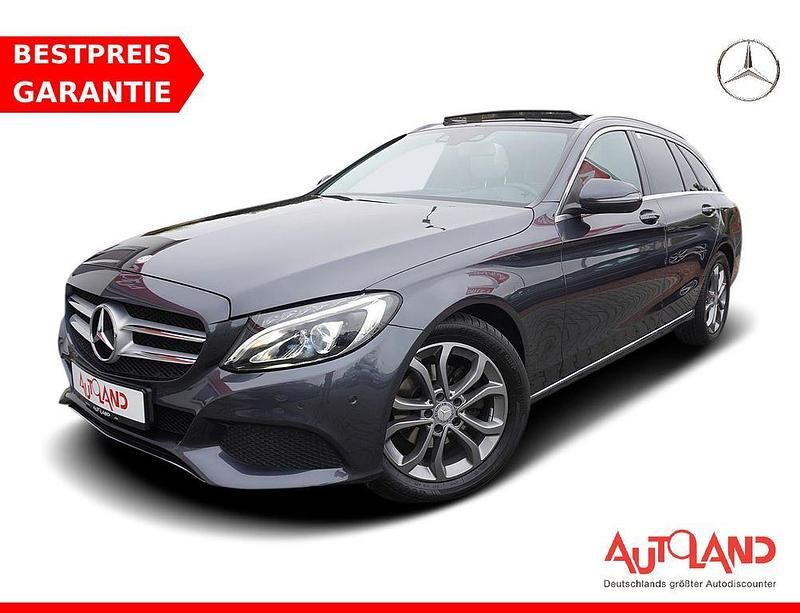 Grau Gebraucht 2015 Mercedes C160 Coupé | 18.490 € (Fairer Preis) - Bild 1/4