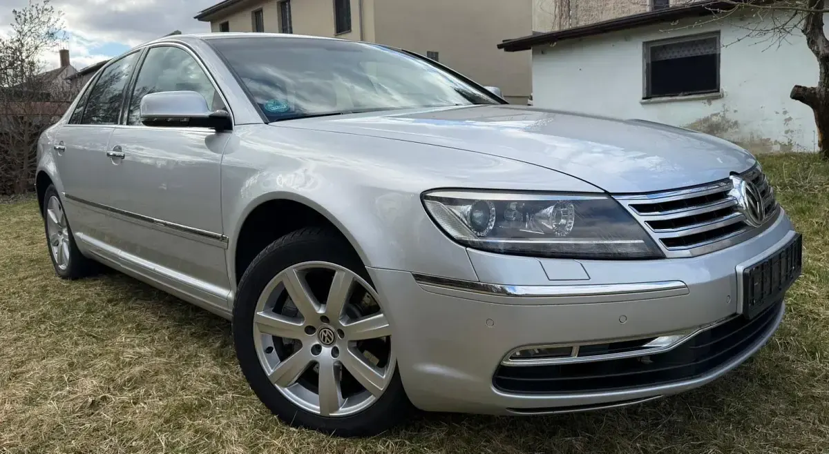 Gebraucht VW Phaeton 245 PS (180 kW) 2011 Silber Limousine