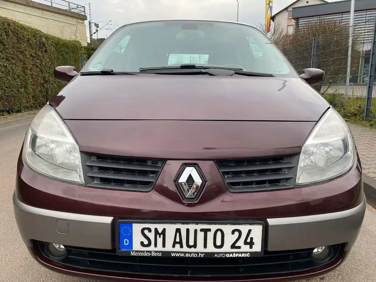Gebraucht Renault Scenic E-Tech 135 PS (99 kW) 2005 Violet Van / Kleinbus