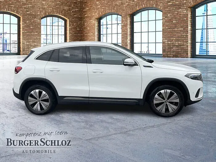 Gebraucht Mercedes EQA300 Progressive 167 kW (228 PS) 2022 Other SUV