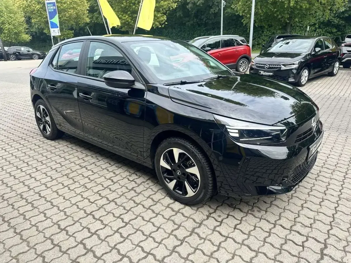 Gebraucht Opel Corsa-e Edition+ 100 kW (136 PS) 2023 Schwarz Kleinwagen