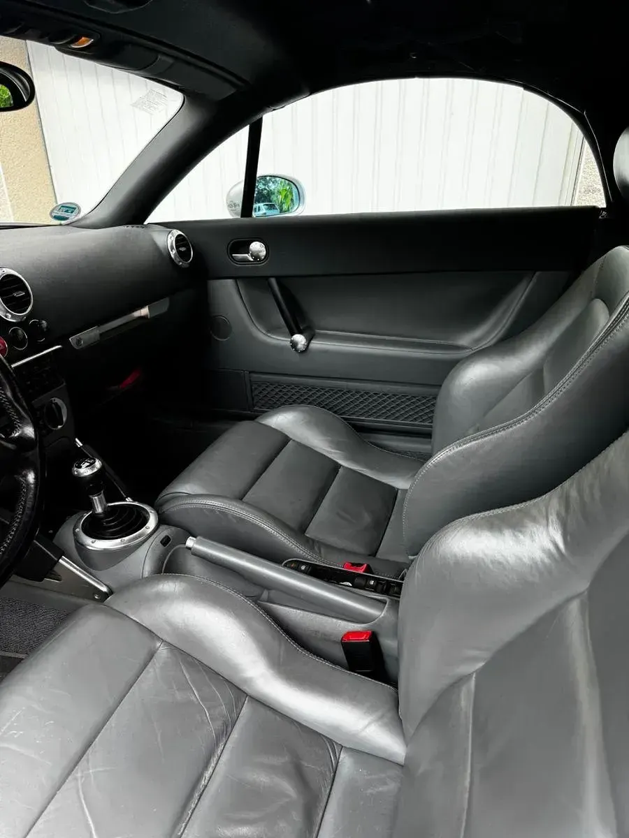 Gebraucht Audi TT Roadster Sport 150 PS (110 kW) 2001 Silber Cabrio