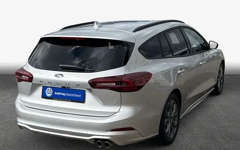Gebraucht Ford Focus ST-Line X 155 PS (114 kW) 2024 Silber Kombi