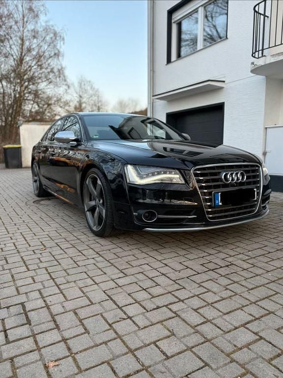 Gebraucht Audi S8 Sport 519 PS (381 kW) 2012 Schwarz Limousine