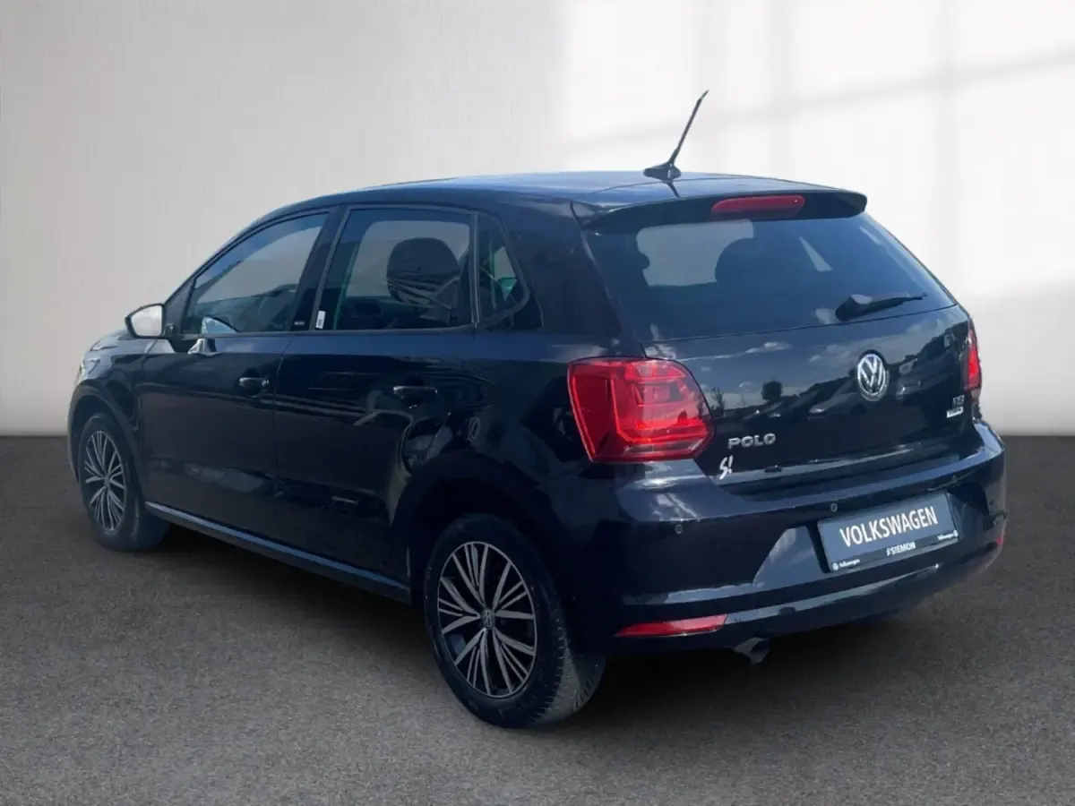 Gebraucht VW Polo Allstar 90 PS (66 kW) 2016 Schwarz Kleinwagen