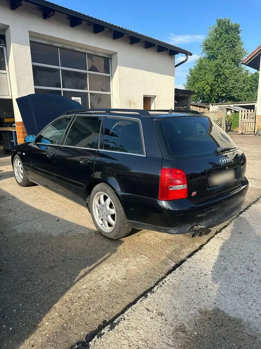 Gebraucht Audi A4 193 PS (141 kW) 1999 Schwarz Kombi