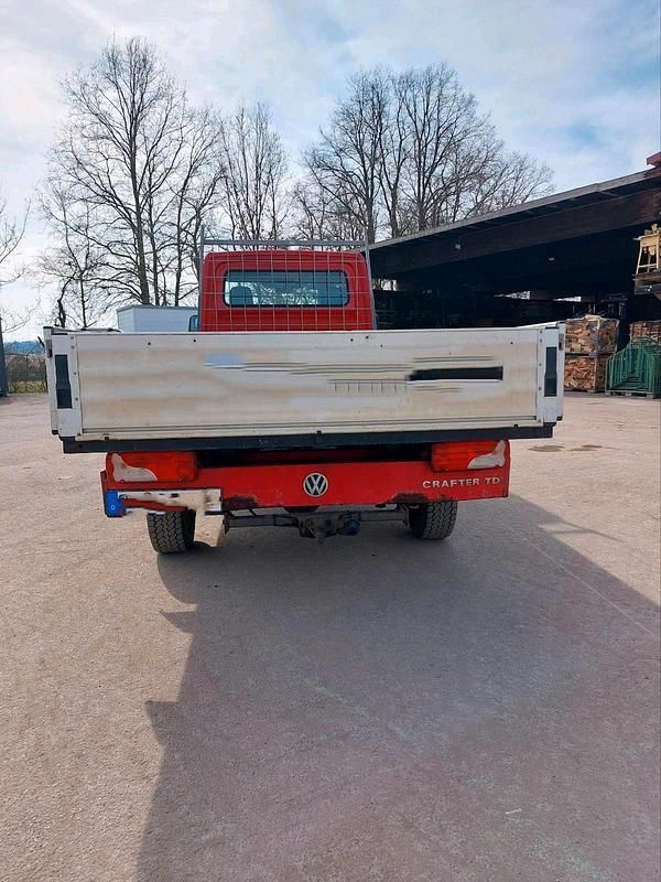 Gebraucht VW Transporter 109 PS (80 kW) 2008 Rot Van