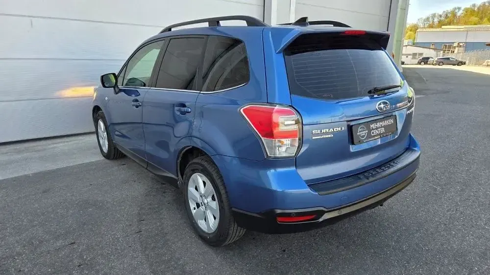 Gebraucht Subaru Forester 150 PS (110 kW) 2018 Blau SUV